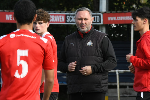 Gonzalez goals seal win for resilient young Robins