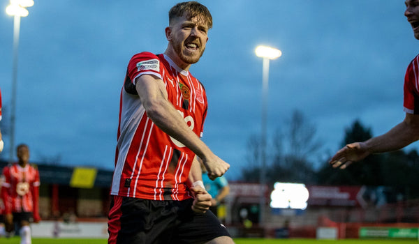 The Robins battle The Iron on Saturday