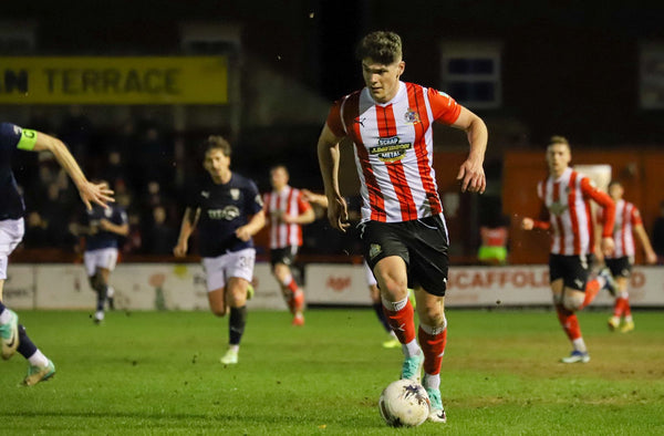 Max joins Alty on short-term deal