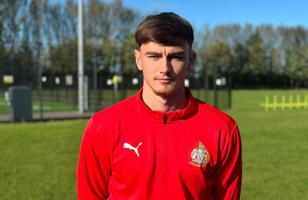 Welcome to Alty, Connor Teale! Former Fleetwood defender signs for Robins