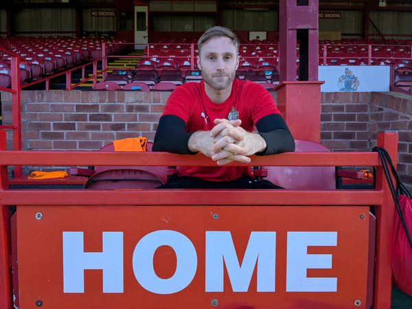 Experienced keeper Rob signs for Alty