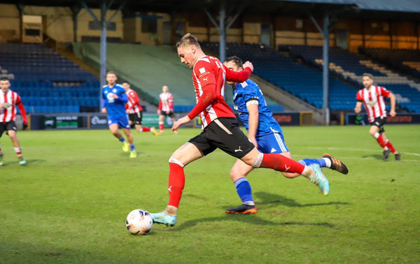 Eddy's a fully-fledged Robin! Loan star Jones commits to Alty