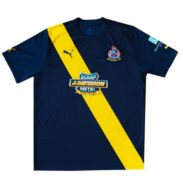 Altrincham discount fc kit
